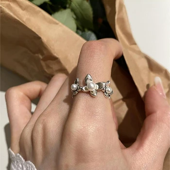 2023 Корейское Минималистичное кольцо с жемчужным цветком для женщин и девушек, роскошные Простые кольца с белым жемчугом на палец, ювелирные подарки на годовщину свадьбы