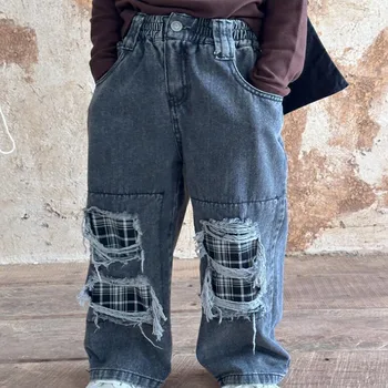 2023 Новые джинсовые штаны с дырками для девочек и мальчиков Stlye, хлопковые осенние модные детские длинные брюки от 2 до 8 лет KK935