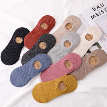 Женские нескользящие силиконовые Невидимые хлопчатобумажные носки, тапочки в японском стиле, однотонные дышащие полосатые носки-лодочки Calcetines