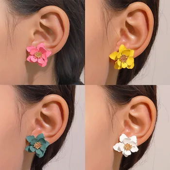 Корейские модные Красочные серьги-цветы для женщин, милые Романтические многослойные серьги-гвоздики с лепестками, Темпераментные украшения для ушей