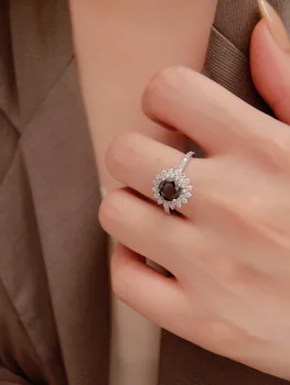 Модное кольцо 2023 года, хит продаж, кольцо из стерлингового серебра S925 пробы с черным цирконием, Новое Популярное универсальное женское кольцо в Европе и Америке