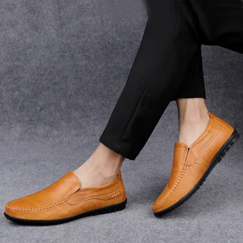 Мужская кожаная обувь Легкая и удобная в носке Ленивая обувь на одну ногу Из натуральной кожи Bean Shoes Черная Повседневная обувь