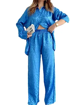 Стильный женский комплект для отдыха с леопардовым принтом, удобная рубашка на пуговицах и широкие брюки для уличной одежды или пижамы