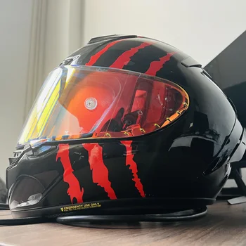 Наклейки на мотоциклетный шлем с поцарапанным когтем монстра, полосатый логотип, водонепроницаемые виниловые наклейки для Kawasaki YAMAHA Ktm Benelli Honda