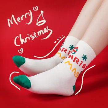 Женские осенние короткие хлопчатобумажные носки высокого качества, дышащий, впитывающий пот хлопок, Забавный снеговик, Забавные и милые рождественские носки