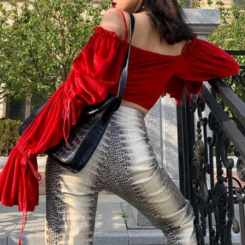Женский укороченный топ, Элегантный бархат, мода 2021 года, расклешенный рукав, Однотонный квадратный корсет, Уличная сексуальная клубная футболка для вечеринок для женщин