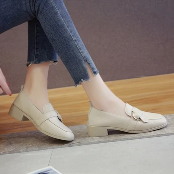 Новые весенне-осенние лоферы для женщин, повседневная обувь на плоской подошве с квадратным носком, уличная обувь для прогулок, повседневная и удобная обувь на плоской подошве